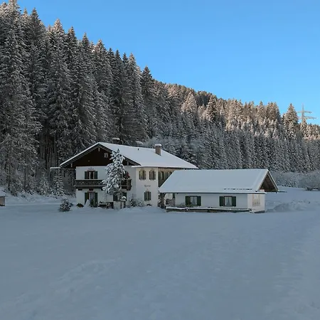 Der Wiesenhof Nyaraló Krün